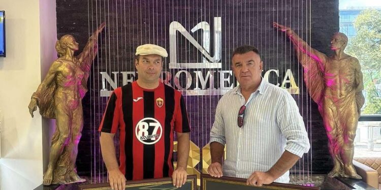 Д-р Емил Угриновски, Директор на Болницата “Неуромедика”, нов спонзор  ФК Вардар и Навивачката Група “Комити”!