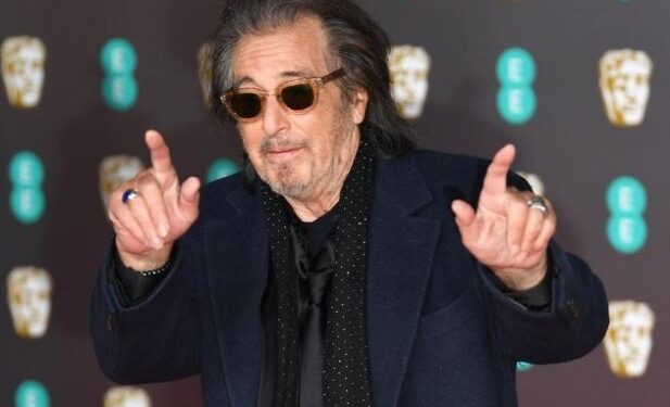 Ал Пачино раскина со девојката три месеци откако добија син