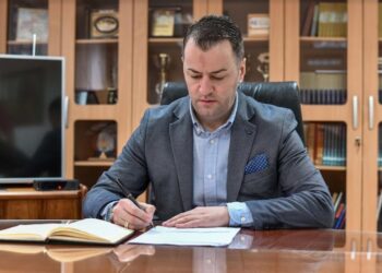 Упатени закани по живот кон градоначалникот на Гази Баба – загрозена е неговата безбедност