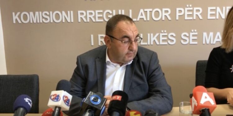 Познато е колку ќе плаќаме: Струјата од први јануари со нови цени