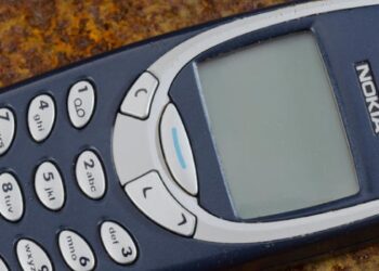 Легендарниот Нокиа 3310 вреди 300 евра
