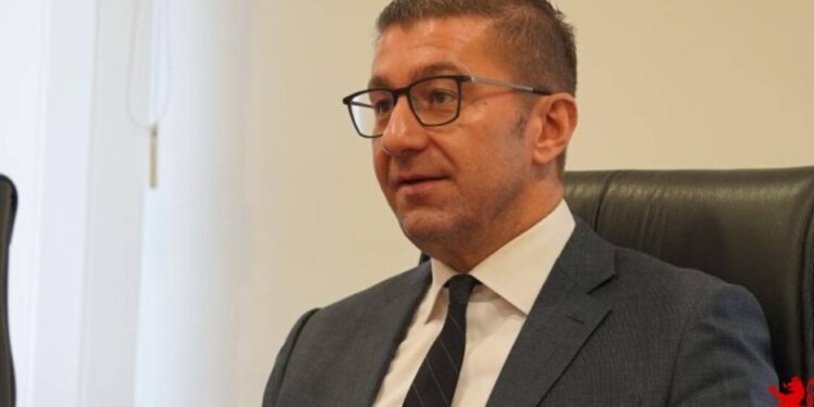 Мицкоски: Згрозен сум од скандалите во здравството, за Онкологија по сите докази нема ниту истрага, на Гинекологија се страда поради лош човечки менаџмент и некомпетентни вработувања