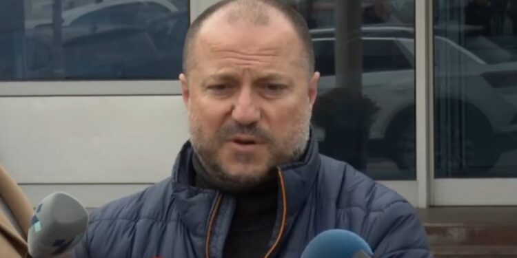 Тасевски од М-НАВ: Граѓаните засега не треба да се плашат да летаат со авион