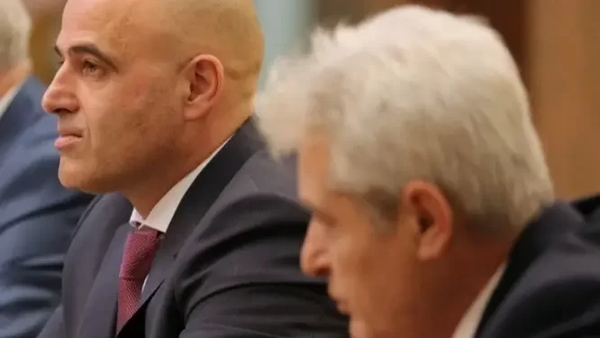 КОВАЧЕВСКИ ЌЕ ЖРТВУВА ФУНКЦИОНЕРИ И ВРАБОТЕНИ ОД СДСМ за да ДУИ да прифати коалиција со нив