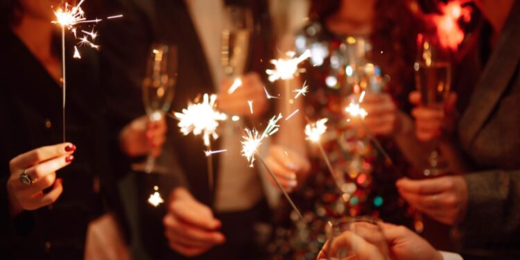 Во сабота е Стара Нова година, во недела Василица: Не заборавајте да го направите ова за да ве следи среќа цела година