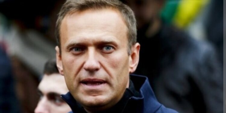 Најголемиот противник на Путин, ненадејно почина: Кој беше Алексеј Навални?