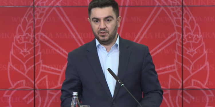На Бектеши дури сега пред избори му текна да дели ваучери за туризам: Кај беа пред новогодишните празници?!