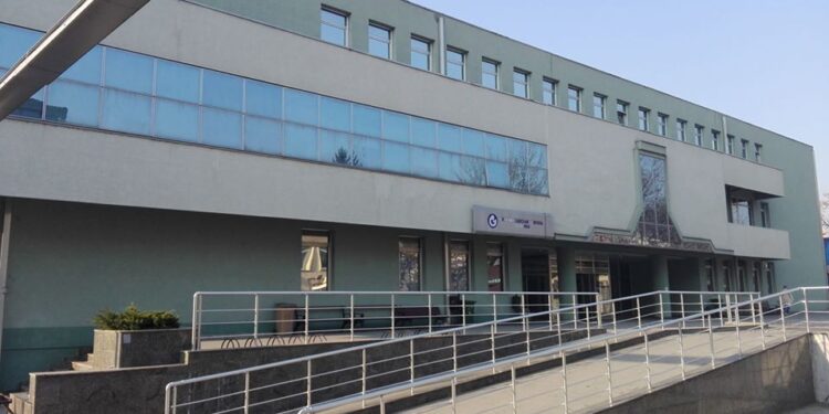 Тешко повреден скопјанец однесен во болница, еве што му се случило