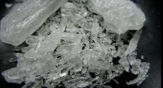 Девојка сместена во здравствена установа добила забранети работи преку пошта