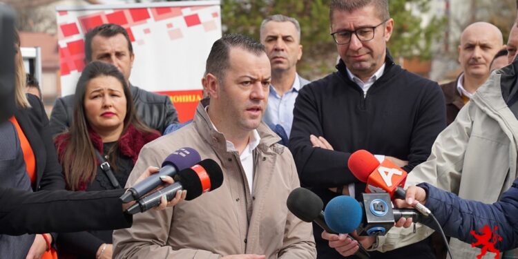 Стефковски: Набавивме механизација за комуналното претпријатие, почнуваме со градба на рекреативен комплекс, а ќе се градат ново училиште, детска градинка и спортска сала