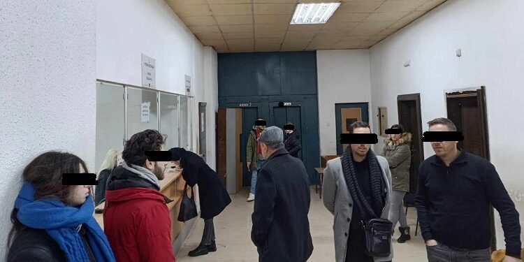 МВР ГИ ЧИСТИ СПИСОЦИТЕ СО ТЕРМИНИ ЗА ФОТОГРАФИРАЊЕ Закажани во декември може да бидат викнати до крајот на април
