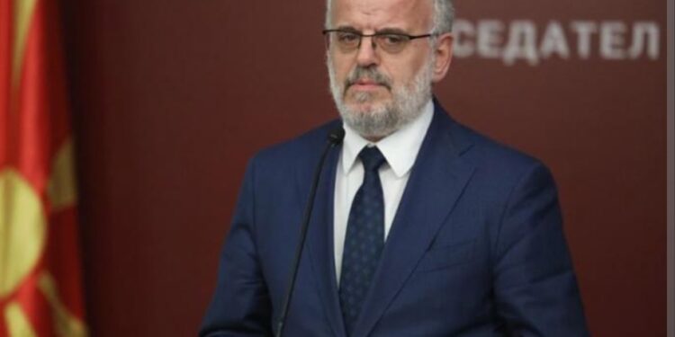 Џафери: Има време за вадење нови документи