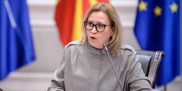 Грковска за користењето на службени возила на функционери при потпис за претседателските кандидати
