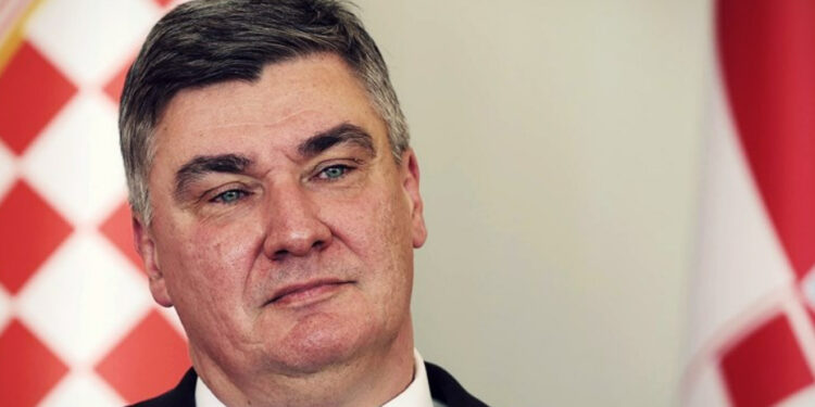 Милановиќ поднесе оставка од функцијата претседател, кандидат е за премиер