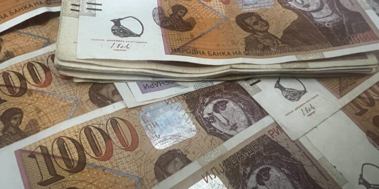 УЈП објави целосна листа на луѓе и фирми со имиња – Кој колку должи за данок?
