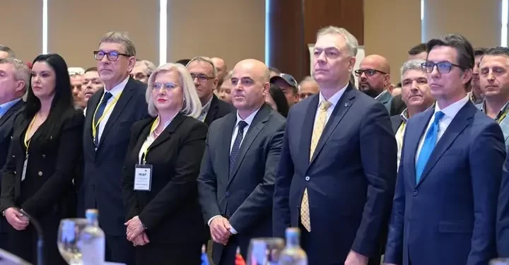 НСДП останува во коалиција со СДСМ: На конгрес ја потврди и поддршката за Пендаровски