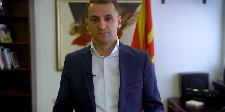 Велковски: Да ги вратиме нашиите работници дома