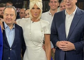 Карлеуша Дачиќ и Вучиќ позираа заедно (ФОТО)