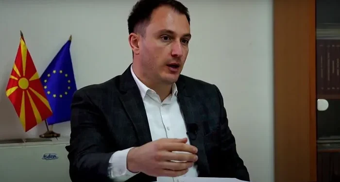 Балансерот ќе се укинува во фази, стручноста ќе биде пред етничката припадност