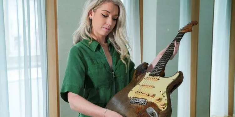 Гитарата на Рори Галахер на аукција би можела да достигне цена од 1,28 милиони долари