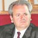 Акцијата за симнување на Милошевиќ чинела 75 милиони долари, ја режираше овој разузнувач (ФОТО)