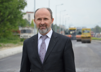 Трајановски: Детектирани се црните точки на патиштата, соодветните служби работат, во координација сме со МВР
