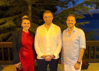 Мицкоски и Крис Павловски на вечера разговараа за иднината на Македонија