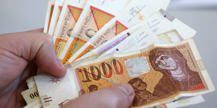 По 4.000 за секое прваче во Општина Лозово