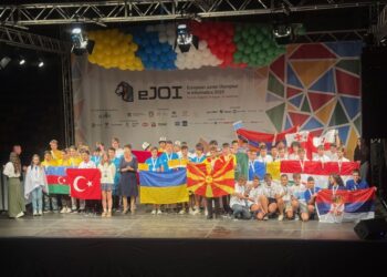 Историски успех за нашите млади програмери: Злато и бронза за Македонија на Европската јуниорска олимпијада по информатика!