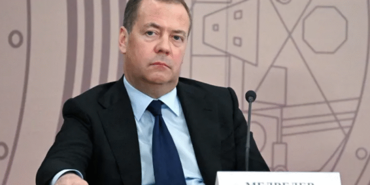Медведев: Фицо, Кирк… кој е следен?