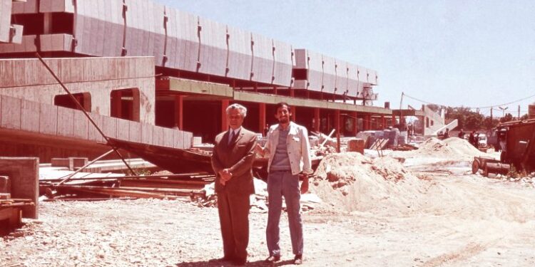 Ретроспективна изложба на Живко Поповски: „Живот посветен на архитектурата“