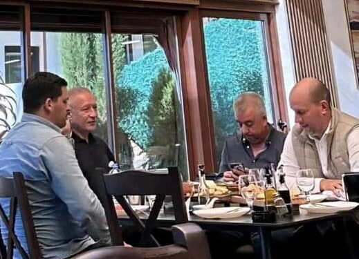 Бранко Црвеноквски на вечера со градоначалник и пратеник од ВМРО – ДПМНЕ