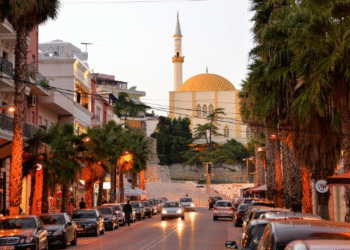 Опозицијата во Албанија од утре на улица: протести секој понеделник пред Владата