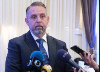 Лукровски: И јас имам симптоми, но да не се носат предвремени заклучоци