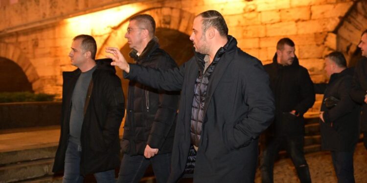 Почнува постапката за новиот Луна Парк: Мицкоски и Ѓорѓиевски во вечерна обиколка на Скопје