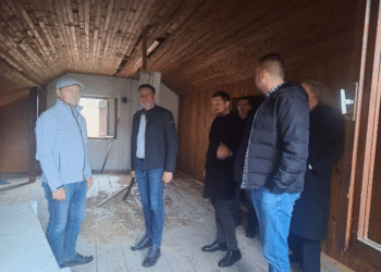 Тоневски: Реконструкција на планинарскиот дом на Црн Врв за развој на туризмот и спортот
