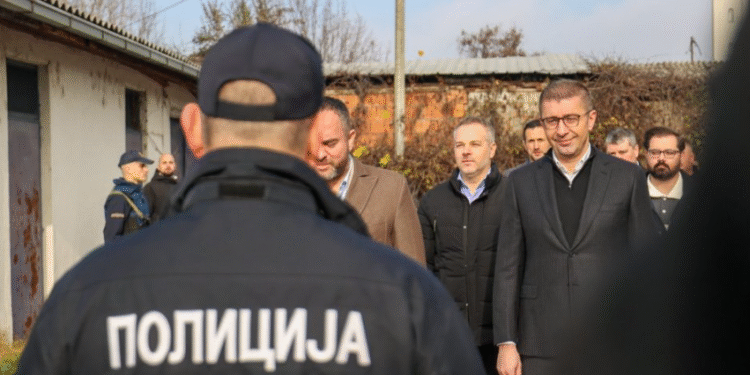 По 30 години, полициските службеници добиваат нова полициска станица и соодветни услови за работа во Бутел, кажа премиерот Мицкоски