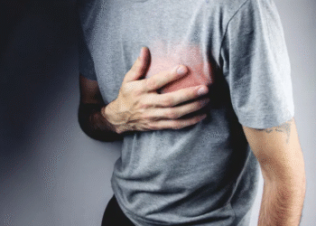 Студеното време го оптоварува срцето: Кој е најмногу во ризик?