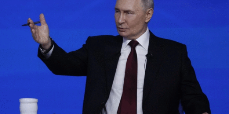 Русите се жалеа, Путин одговараше: како помина четири и полчасовниот настап