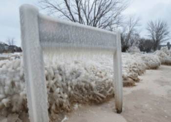 Поради студот и снегот, суспендирана настава во повеќе турски провинции