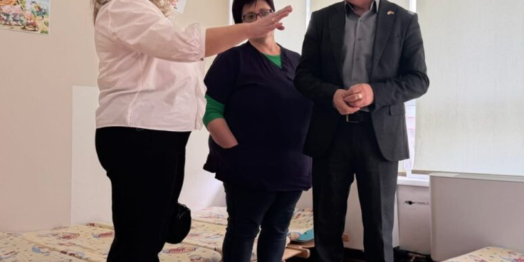 Коњановски изврши увид во новиот систем за греење во градинката и училиштето во „Буковски Ливади“