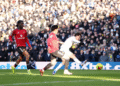 Лидс испушти победа, Манчестер Јунајтед се спаси со брз гол