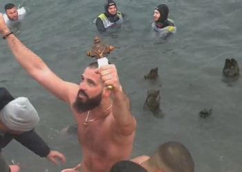 Чесниот крст изваден од Охридското Езеро, Гоџо повторно прв