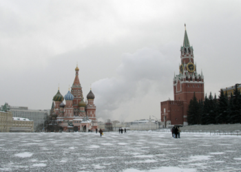 Снежна офанзива во Москва, речиси достигнати рекордните вредности од 1956