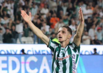 (Видео) Ново ремек дело: Петти гол за Барди во дресот на Коњаспор