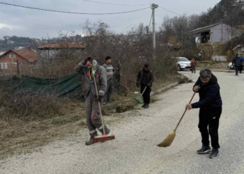 Општините Кисела Вода и Сопиште заедно го чистат теренот во областа Теферич