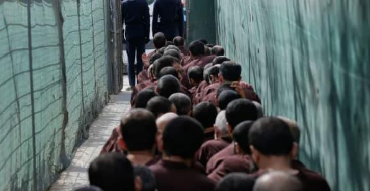 Тензии во Сирија по трансферот на затвореници поврзани со Исламската држава