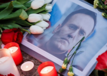 Светот ја одбележува втората годишнина од смртта на Алексеј Навални