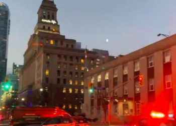 Драма во Канада: Вооружени лица пукале кон американскиот конзулат