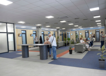 Нови правила за облекување во Одделот за граѓански работи